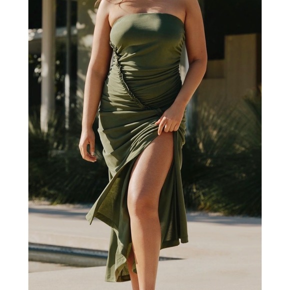 Celandine Dresses & Skirts - Celandine Gabbie Olive Green Ruched Strapless Maxi Dress Plus Size 3X Gown